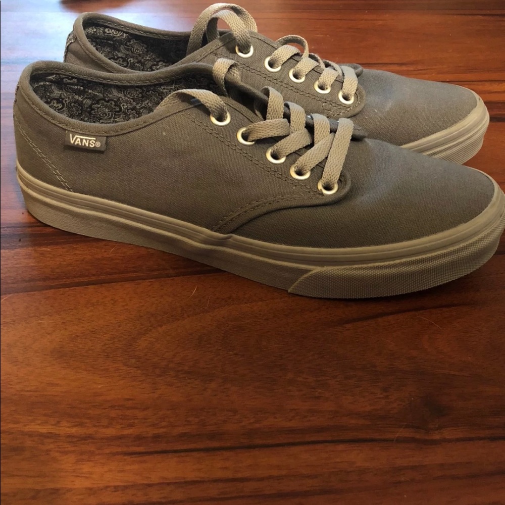 Women’s Vans